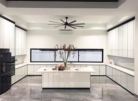 Laminated Kitchen Cabinets