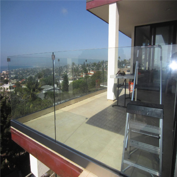 Frameless U Channel Terrace Glass Railing Modern Design PR-B39