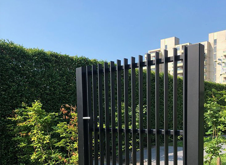 Aluminium and Glass Railing: A Perfect Blend of Aesthetics and Functionality