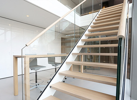 Straight Staircase for Two-Story House